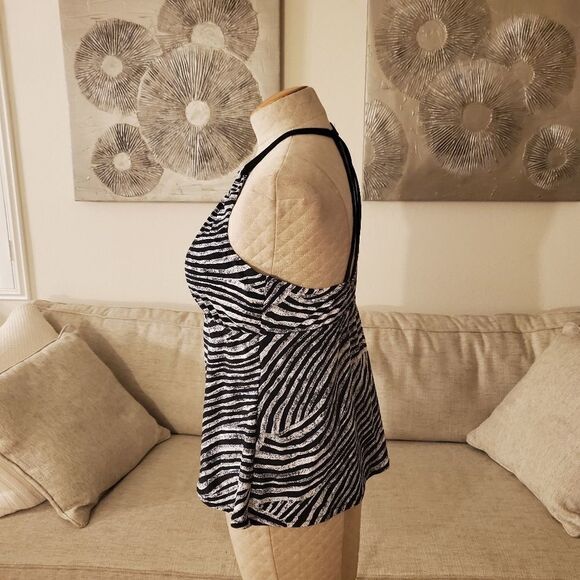 Raisins Curve Mombasa Print Underwire Tankini 16W - Picture 5 of 10